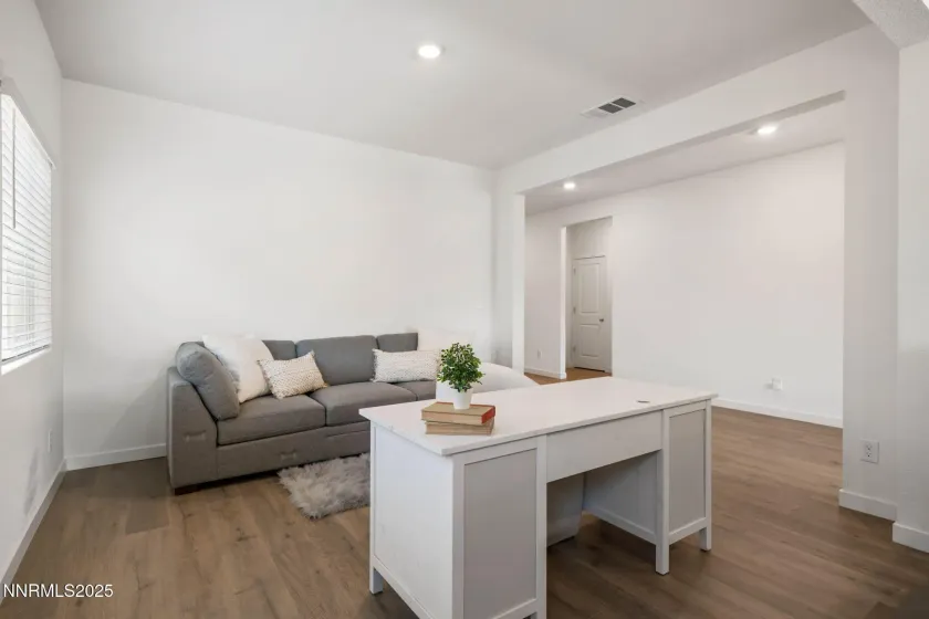 707 Butte Creek, Dayton, Nevada 89403, 4 Bedrooms Bedrooms, ,3 BathroomsBathrooms,Residential,Residential,Butte Creek,250057900