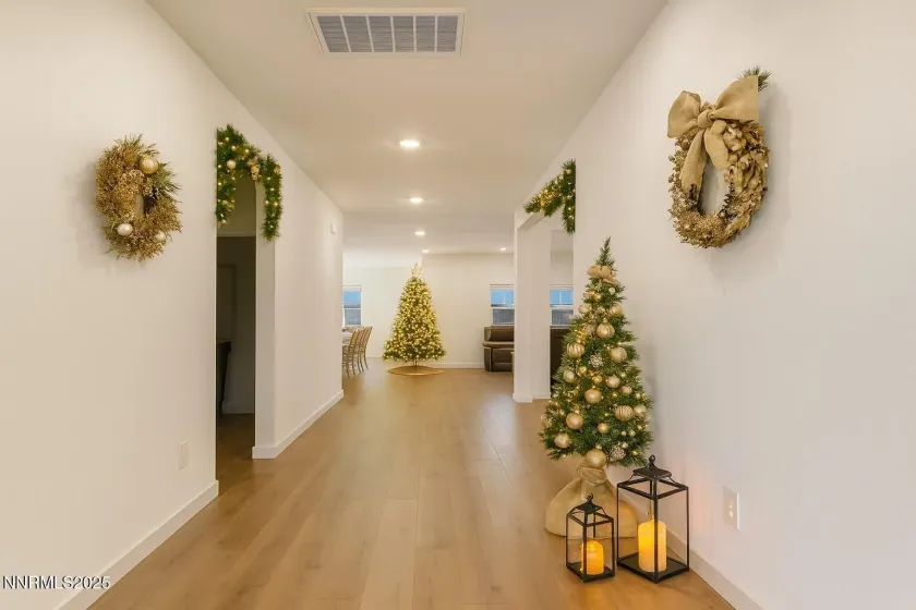 707 Butte Creek, Dayton, Nevada 89403, 4 Bedrooms Bedrooms, ,3 BathroomsBathrooms,Residential,Residential,Butte Creek,250057900