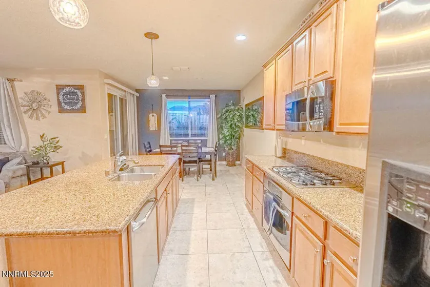 2874 Garda, Sparks, Nevada 89434, 3 Bedrooms Bedrooms, ,3 BathroomsBathrooms,Residential,Residential,Garda,250057902