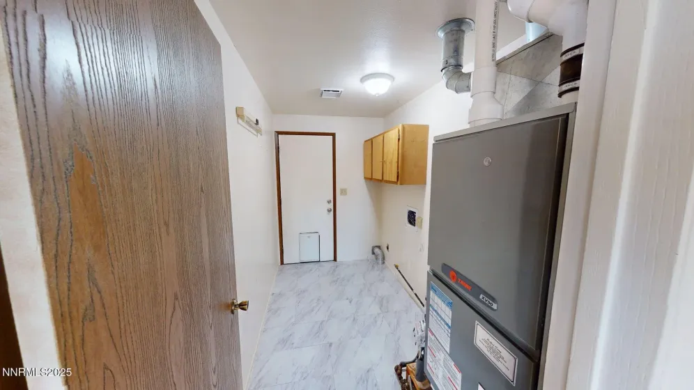 140 Hercules, Sparks, Nevada 89441, 3 Bedrooms Bedrooms, ,2 BathroomsBathrooms,Residential,Residential,Hercules,250057907