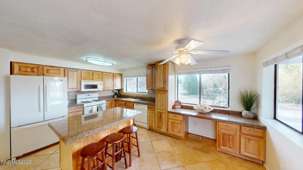 140 Hercules, Sparks, Nevada 89441, 3 Bedrooms Bedrooms, ,2 BathroomsBathrooms,Residential,Residential,Hercules,250057907