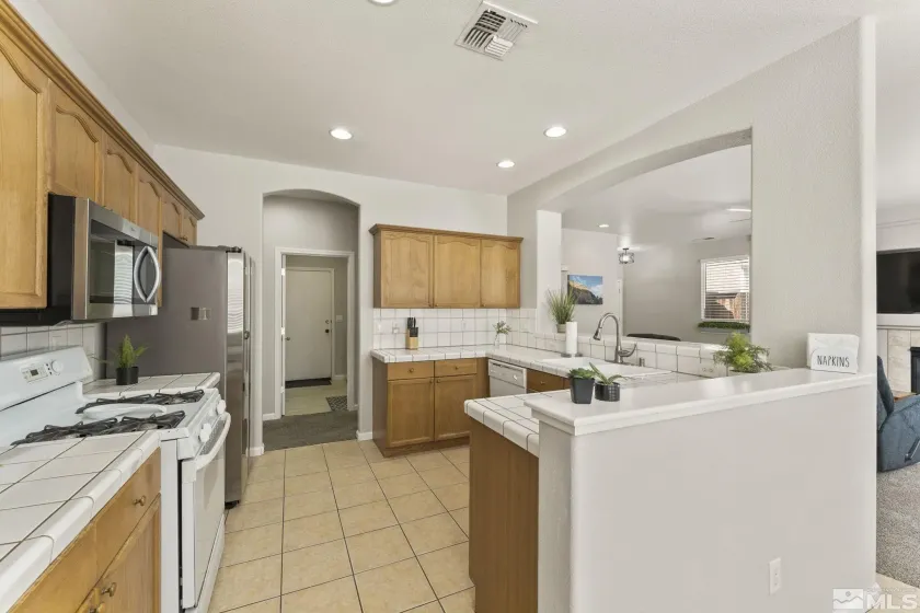 10640 Arbor, Reno, Nevada 89521, 3 Bedrooms Bedrooms, ,2 BathroomsBathrooms,Residential Lease,Manufactured,Arbor,250057910