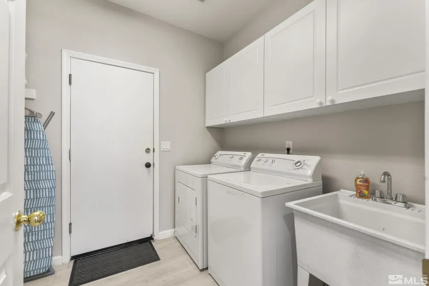 10640 Arbor, Reno, Nevada 89521, 3 Bedrooms Bedrooms, ,2 BathroomsBathrooms,Residential Lease,Manufactured,Arbor,250057910