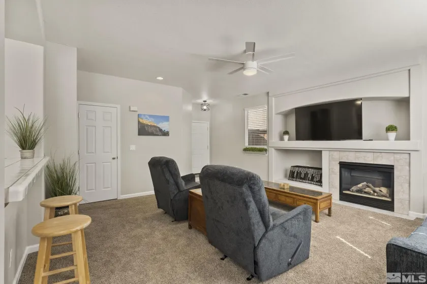 10640 Arbor, Reno, Nevada 89521, 3 Bedrooms Bedrooms, ,2 BathroomsBathrooms,Residential Lease,Manufactured,Arbor,250057910