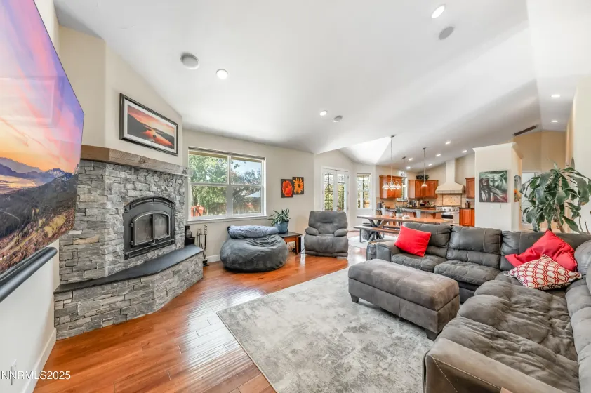 2730 Kayne, Minden, Nevada 89423, 4 Bedrooms Bedrooms, ,3 BathroomsBathrooms,Residential,Residential,Kayne,250057912