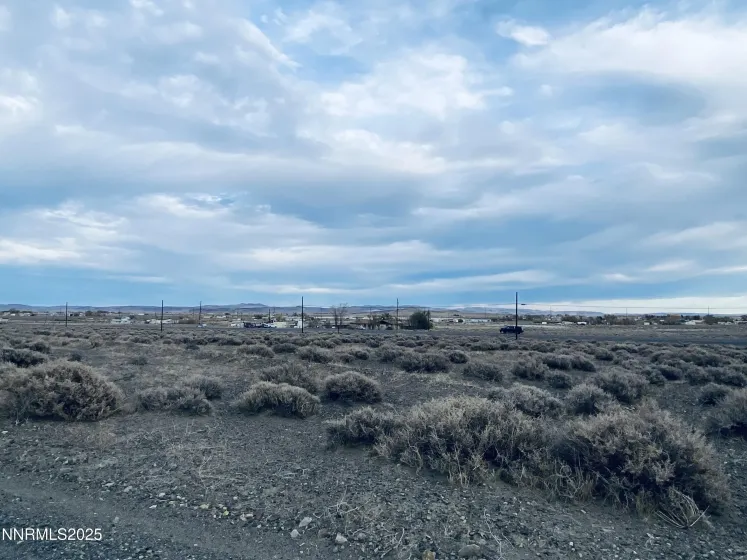 6815 S HWY 95A, Silver Springs, Nevada 89429, ,Land,Residential,S HWY 95A,250057914