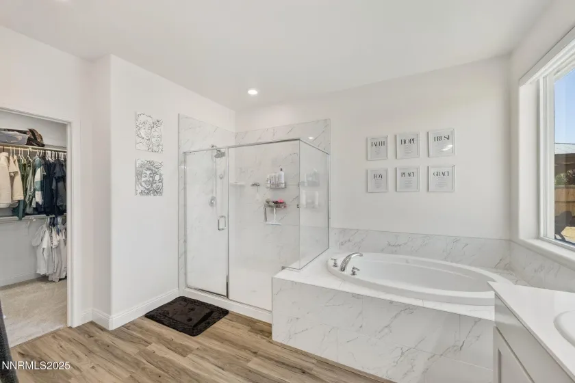 1010 Garden Pond, Sparks, Nevada 89441, 5 Bedrooms Bedrooms, ,3 BathroomsBathrooms,Residential,Residential,Garden Pond,250057918