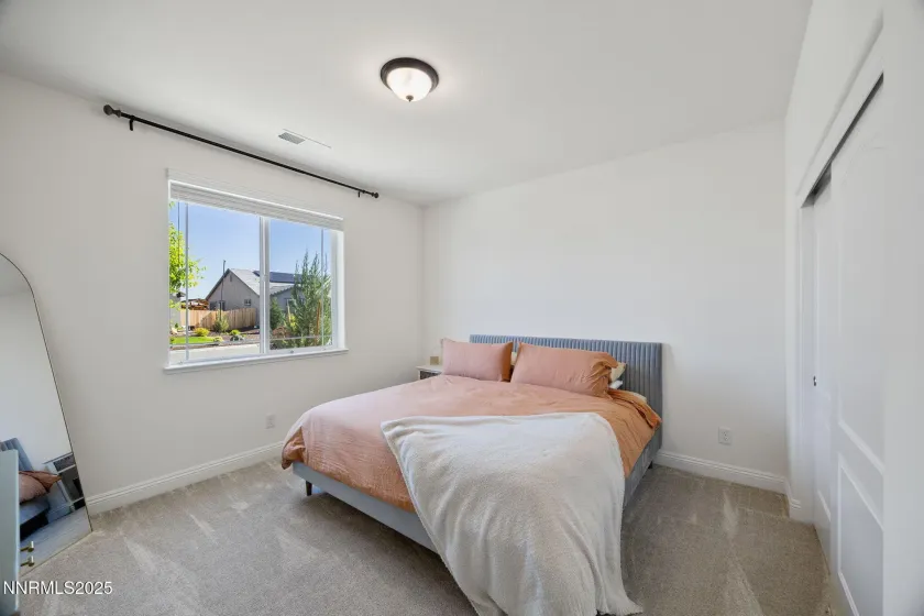 1010 Garden Pond, Sparks, Nevada 89441, 5 Bedrooms Bedrooms, ,3 BathroomsBathrooms,Residential,Residential,Garden Pond,250057918