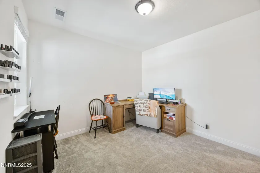 1010 Garden Pond, Sparks, Nevada 89441, 5 Bedrooms Bedrooms, ,3 BathroomsBathrooms,Residential,Residential,Garden Pond,250057918