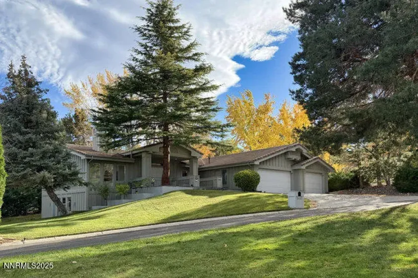 2522 Lake Ridge Shores, Reno, Nevada 89519, 3 Bedrooms Bedrooms, ,3 BathroomsBathrooms,Residential,Residential,Lake Ridge Shores,250057924