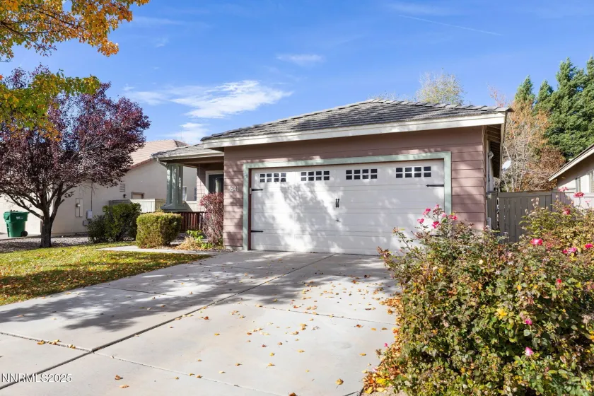 1641 Box Canyon, Reno, Nevada 89521, 4 Bedrooms Bedrooms, ,2 BathroomsBathrooms,Residential,Residential,Box Canyon,250057928