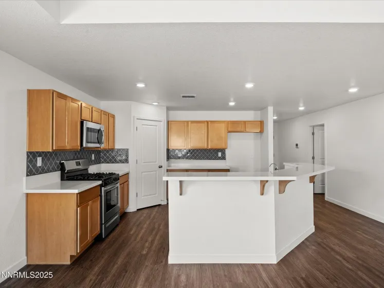 214 Green, Dayton, Nevada 89403, 3 Bedrooms Bedrooms, ,2 BathroomsBathrooms,Residential,Residential,Green,250057932