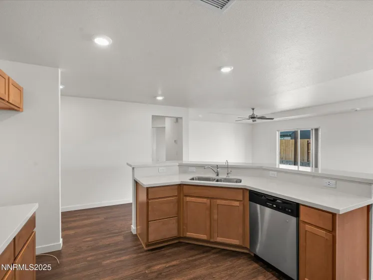 214 Green, Dayton, Nevada 89403, 3 Bedrooms Bedrooms, ,2 BathroomsBathrooms,Residential,Residential,Green,250057932