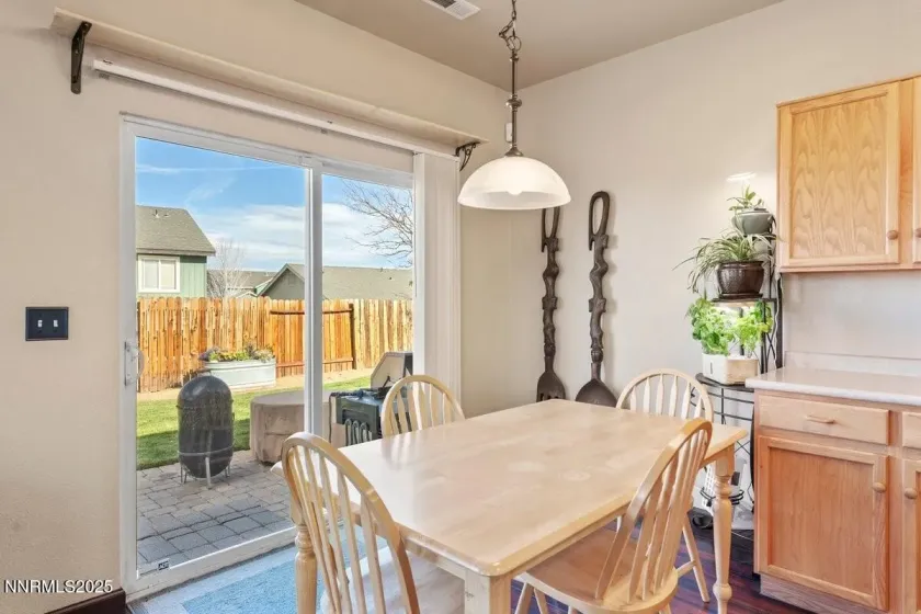 9965 Moondust, Reno, Nevada 89506, 3 Bedrooms Bedrooms, ,2 BathroomsBathrooms,Residential,Residential,Moondust,250057934