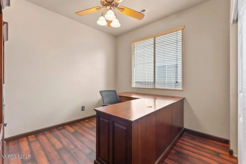 9965 Moondust, Reno, Nevada 89506, 3 Bedrooms Bedrooms, ,2 BathroomsBathrooms,Residential,Residential,Moondust,250057934