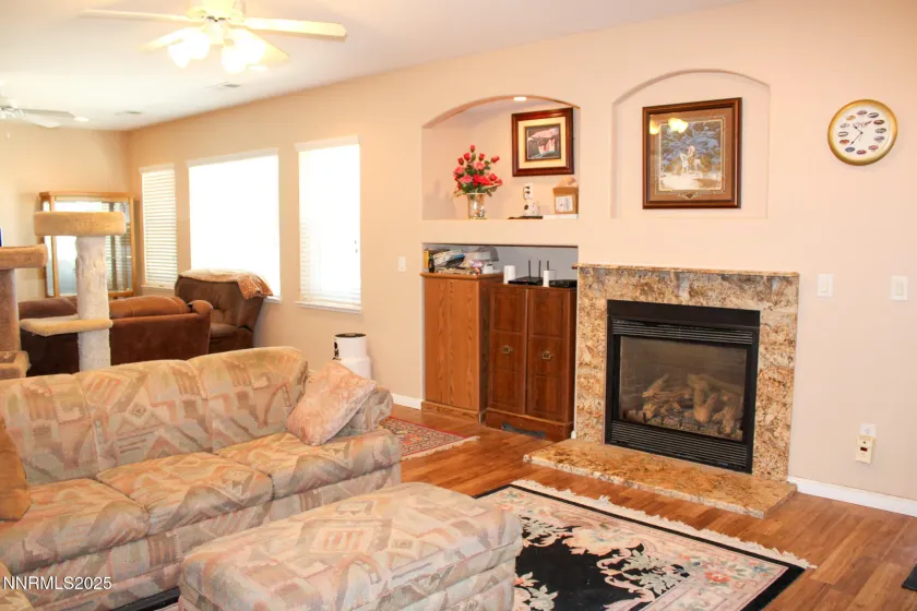 1742 Olive Branch, Fernley, Nevada 89408, 4 Bedrooms Bedrooms, ,3 BathroomsBathrooms,Residential,Residential,Olive Branch,250057941