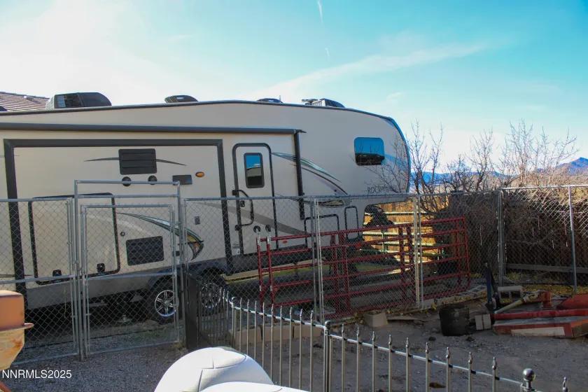 1742 Olive Branch, Fernley, Nevada 89408, 4 Bedrooms Bedrooms, ,3 BathroomsBathrooms,Residential,Residential,Olive Branch,250057941