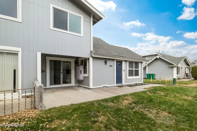 1595 York, Sparks, Nevada 89431, 3 Bedrooms Bedrooms, ,2 BathroomsBathrooms,Residential,Residential,York,250057943