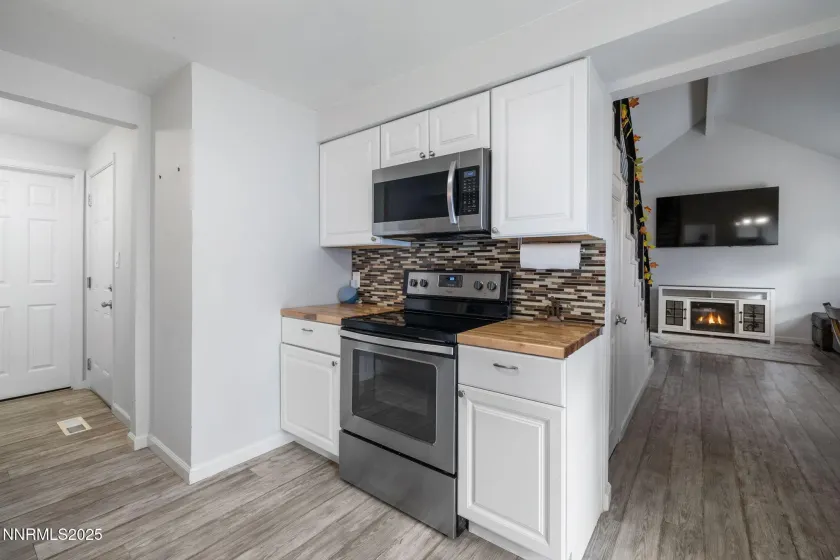 1595 York, Sparks, Nevada 89431, 3 Bedrooms Bedrooms, ,2 BathroomsBathrooms,Residential,Residential,York,250057943