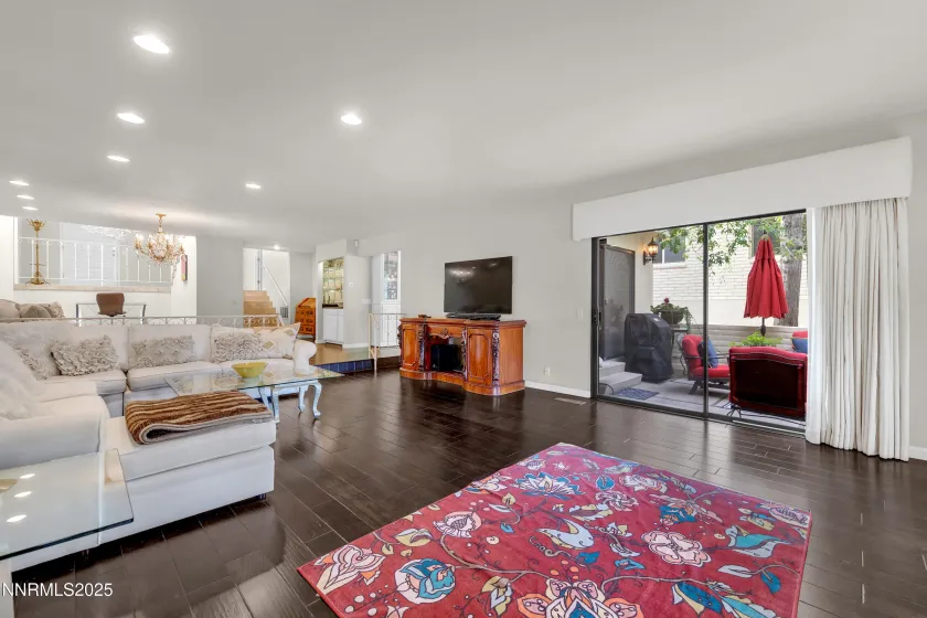 4953 Lakeridge, Reno, Nevada 89509, 2 Bedrooms Bedrooms, ,3 BathroomsBathrooms,Residential Lease,Manufactured,Lakeridge,250057945