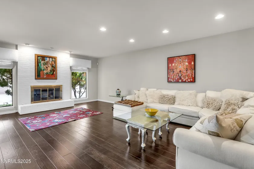 4953 Lakeridge, Reno, Nevada 89509, 2 Bedrooms Bedrooms, ,3 BathroomsBathrooms,Residential Lease,Manufactured,Lakeridge,250057945