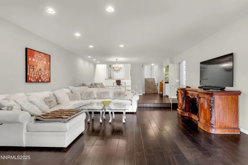 4953 Lakeridge, Reno, Nevada 89509, 2 Bedrooms Bedrooms, ,3 BathroomsBathrooms,Residential Lease,Manufactured,Lakeridge,250057945