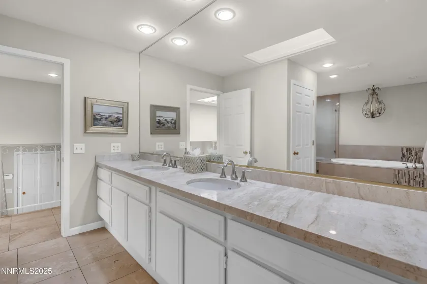 4953 Lakeridge, Reno, Nevada 89509, 2 Bedrooms Bedrooms, ,3 BathroomsBathrooms,Residential Lease,Manufactured,Lakeridge,250057945