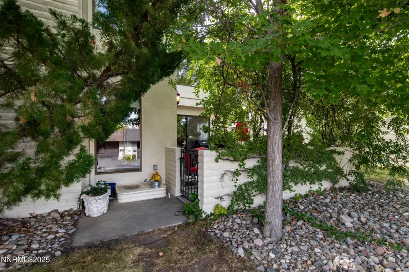 4953 Lakeridge, Reno, Nevada 89509, 2 Bedrooms Bedrooms, ,3 BathroomsBathrooms,Residential Lease,Manufactured,Lakeridge,250057945