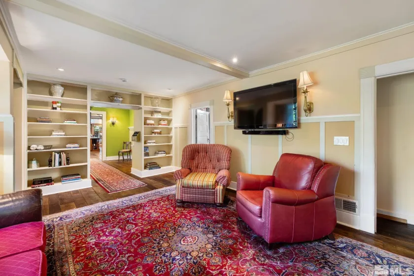 1555 Marsh, Reno, Nevada 89509, 4 Bedrooms Bedrooms, ,4 BathroomsBathrooms,Residential,Residential,Marsh,250006004