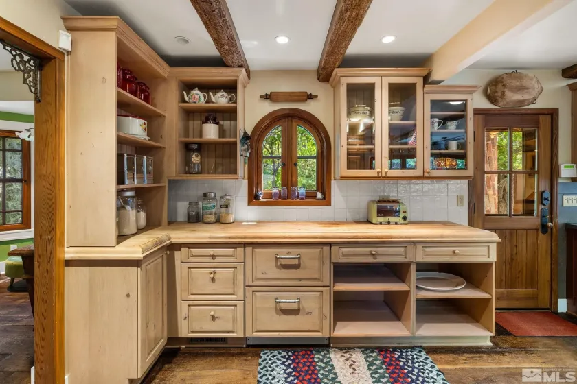 1555 Marsh, Reno, Nevada 89509, 4 Bedrooms Bedrooms, ,4 BathroomsBathrooms,Residential,Residential,Marsh,250006004