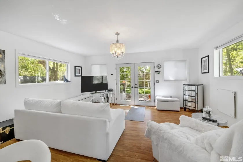 1555 Marsh, Reno, Nevada 89509, 4 Bedrooms Bedrooms, ,4 BathroomsBathrooms,Residential,Residential,Marsh,250006004