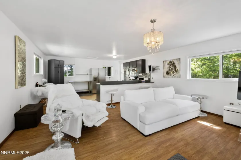 1555 Marsh, Reno, Nevada 89509, 4 Bedrooms Bedrooms, ,4 BathroomsBathrooms,Residential,Residential,Marsh,250006004