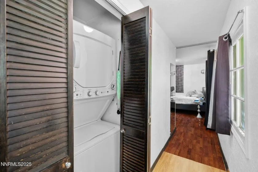 1555 Marsh, Reno, Nevada 89509, 4 Bedrooms Bedrooms, ,4 BathroomsBathrooms,Residential,Residential,Marsh,250006004