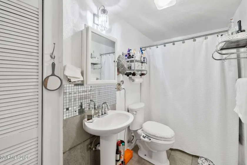 1555 Marsh, Reno, Nevada 89509, 4 Bedrooms Bedrooms, ,4 BathroomsBathrooms,Residential,Residential,Marsh,250006004