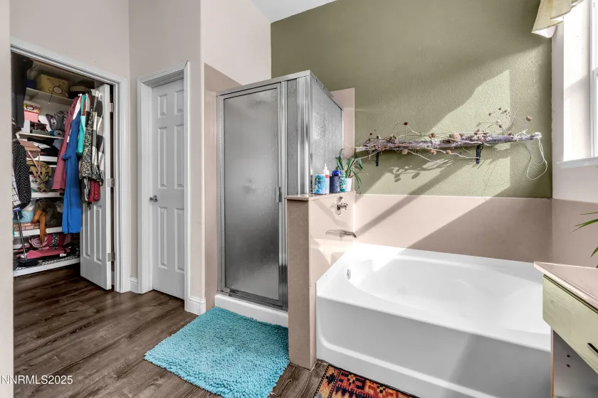 7440 Ash Springs, Sparks, Nevada 89436, 4 Bedrooms Bedrooms, ,2 BathroomsBathrooms,Residential,Residential,Ash Springs,250057954