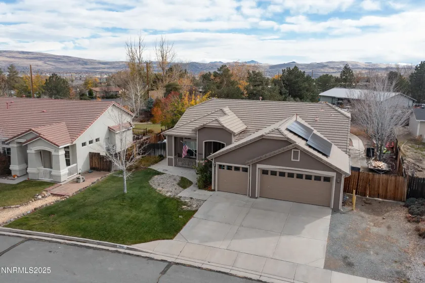 7440 Ash Springs, Sparks, Nevada 89436, 4 Bedrooms Bedrooms, ,2 BathroomsBathrooms,Residential,Residential,Ash Springs,250057954