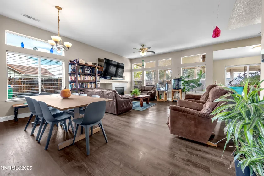 7440 Ash Springs, Sparks, Nevada 89436, 4 Bedrooms Bedrooms, ,2 BathroomsBathrooms,Residential,Residential,Ash Springs,250057954