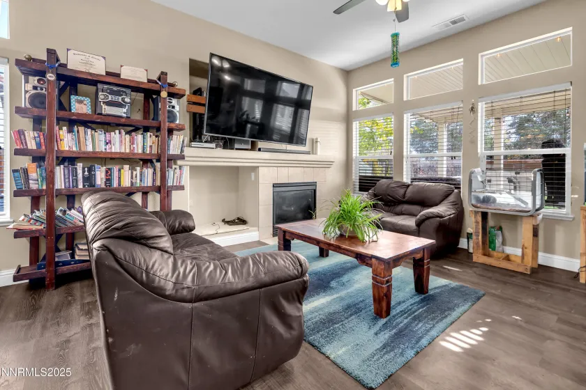 7440 Ash Springs, Sparks, Nevada 89436, 4 Bedrooms Bedrooms, ,2 BathroomsBathrooms,Residential,Residential,Ash Springs,250057954