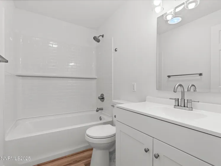 1286 Currycomb, Minden, Nevada 89423, 4 Bedrooms Bedrooms, ,3 BathroomsBathrooms,Residential,Residential,Currycomb,250055684