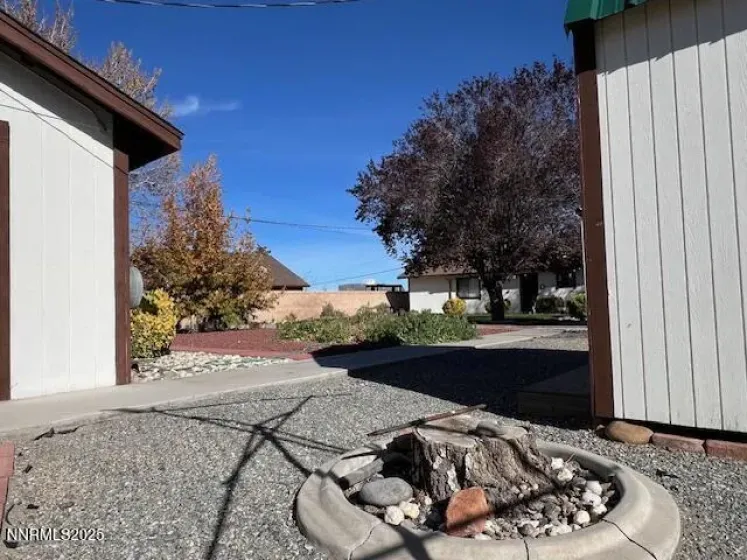 71 NV-208, Yerington, Nevada 89447, 2 Bedrooms Bedrooms, ,2 BathroomsBathrooms,Residential,Residential,NV-208,250057957