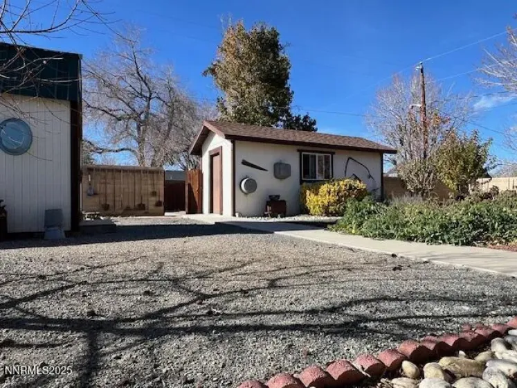 71 NV-208, Yerington, Nevada 89447, 2 Bedrooms Bedrooms, ,2 BathroomsBathrooms,Residential,Residential,NV-208,250057957