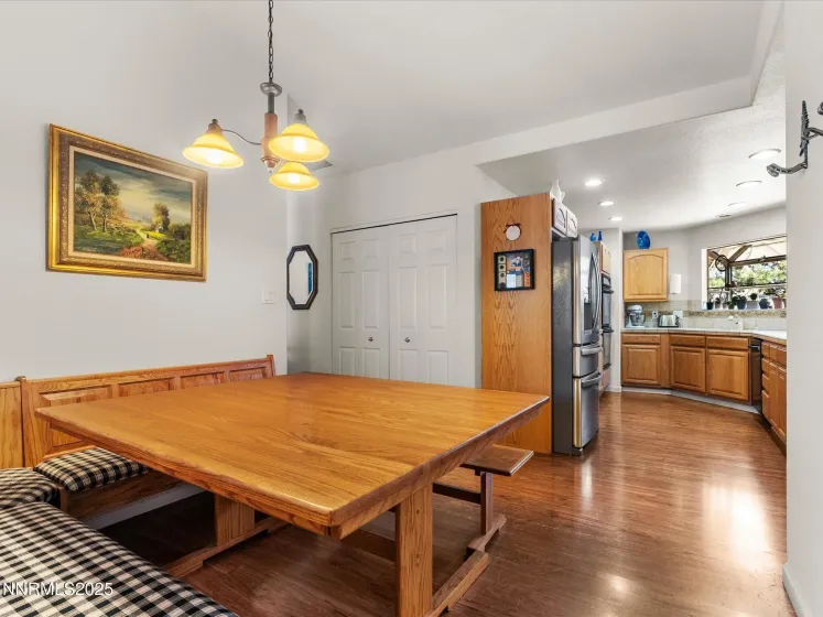 4748 Pradera, Sparks, Nevada 89436, 4 Bedrooms Bedrooms, ,2 BathroomsBathrooms,Residential,Residential,Pradera,250054590