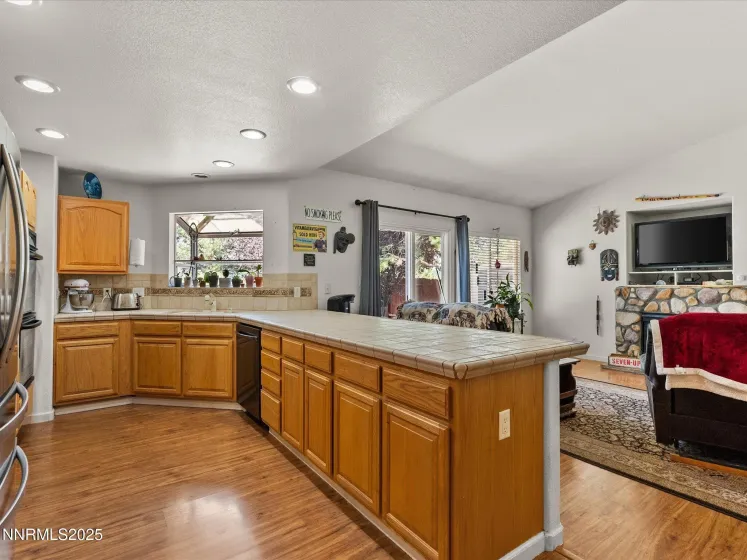 4748 Pradera, Sparks, Nevada 89436, 4 Bedrooms Bedrooms, ,2 BathroomsBathrooms,Residential,Residential,Pradera,250054590