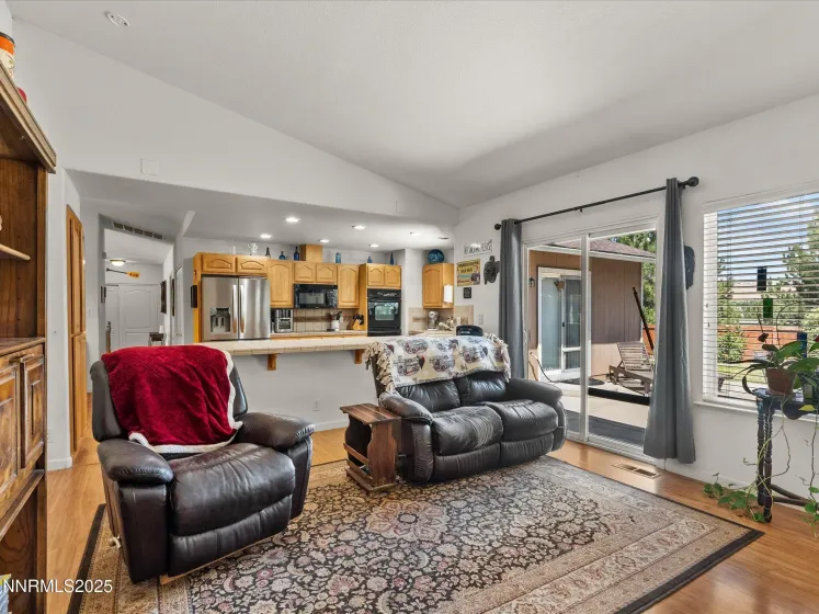 4748 Pradera, Sparks, Nevada 89436, 4 Bedrooms Bedrooms, ,2 BathroomsBathrooms,Residential,Residential,Pradera,250054590