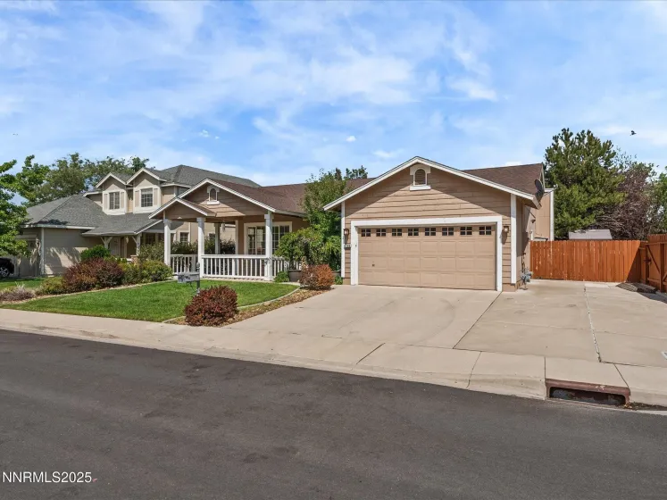 4748 Pradera, Sparks, Nevada 89436, 4 Bedrooms Bedrooms, ,2 BathroomsBathrooms,Residential,Residential,Pradera,250054590