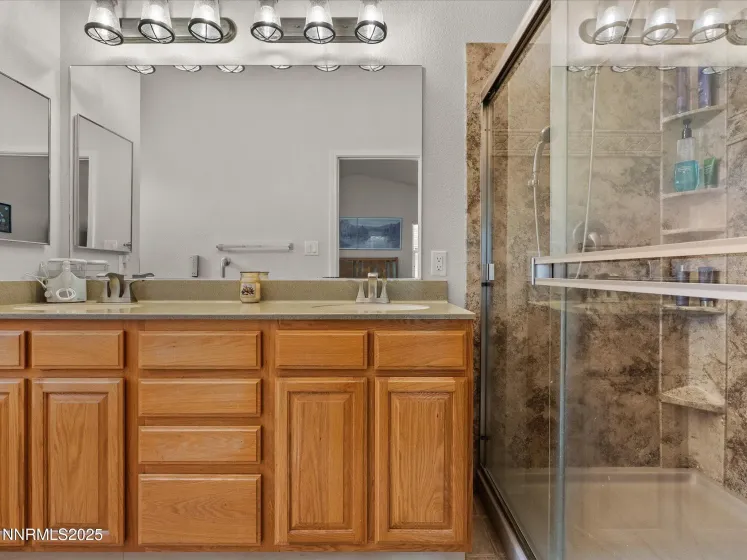 4748 Pradera, Sparks, Nevada 89436, 4 Bedrooms Bedrooms, ,2 BathroomsBathrooms,Residential,Residential,Pradera,250054590