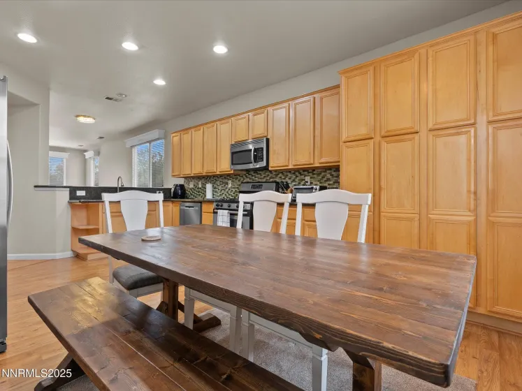 1640 Rocky Cove, Reno, Nevada 89521, 3 Bedrooms Bedrooms, ,3 BathroomsBathrooms,Residential,Residential,Rocky Cove,250057102