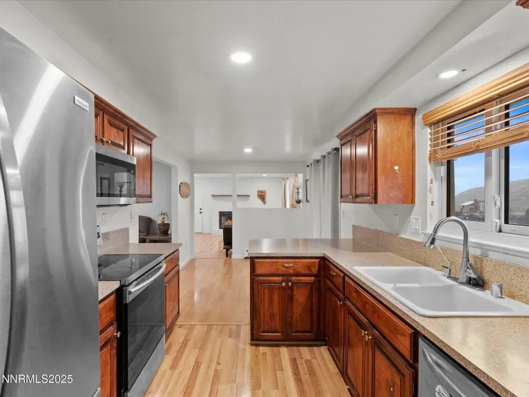 20890 Eaton, Reno, Nevada 89521, 4 Bedrooms Bedrooms, ,2 BathroomsBathrooms,Residential,Residential,Eaton,250057958