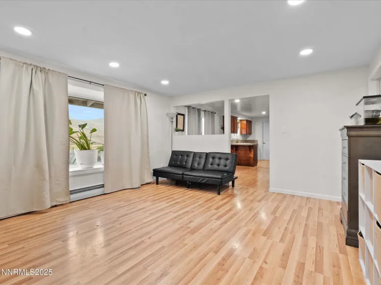 20890 Eaton, Reno, Nevada 89521, 4 Bedrooms Bedrooms, ,2 BathroomsBathrooms,Residential,Residential,Eaton,250057958