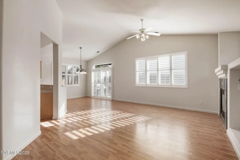 10492 Gold Trail, Reno, Nevada 89521, 2 Bedrooms Bedrooms, ,2 BathroomsBathrooms,Residential,Residential,Gold Trail,250057960